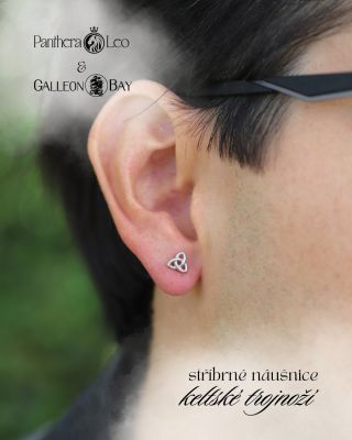 Oblíbené pánské náušnice v podobě maličkého keltského trojnoží - symbol růstu, rovnováhy, jednoty, propojení i věčné...